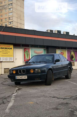 Седан BMW 5 Series 1989 в Харкові