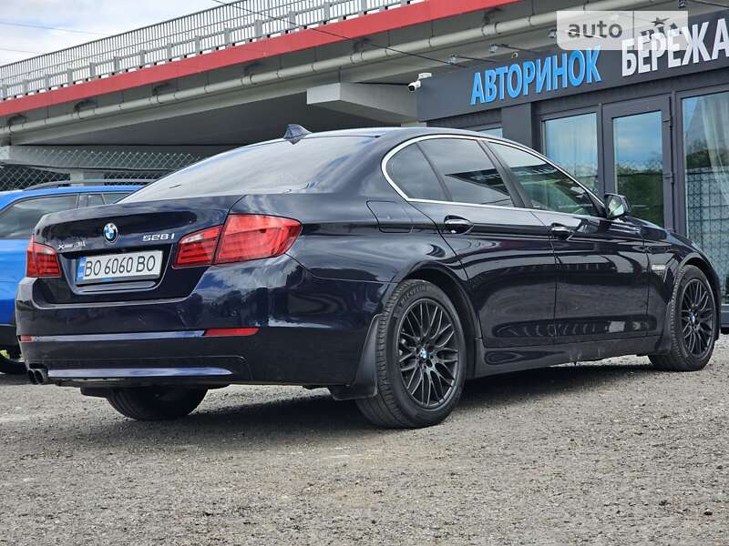 Седан BMW 5 Series 2012 в Тернополе