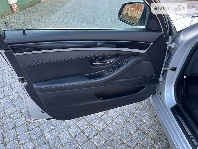 Седан BMW 5 Series 2011 в Виннице