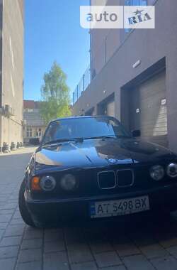 Седан BMW 5 Series 1994 в Стрию