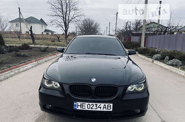 Седан BMW 5 Series 2004 в Киеве