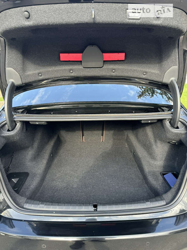 Седан BMW 5 Series 2018 в Виннице