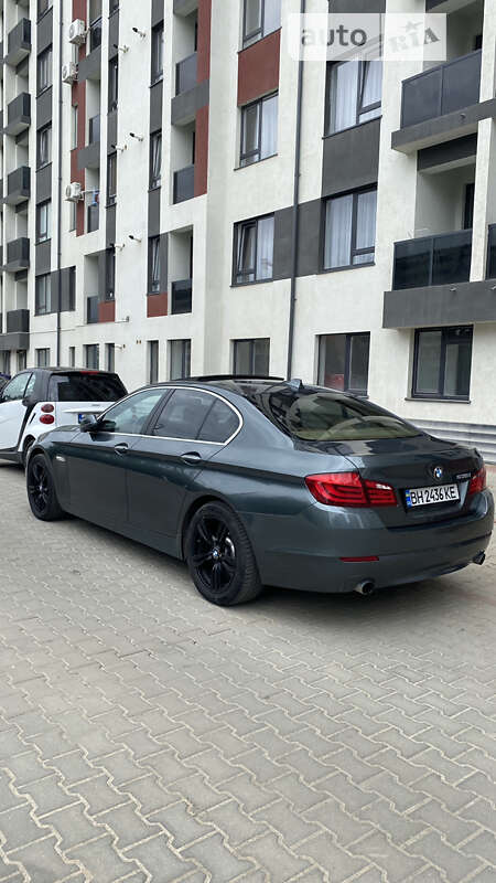BMW 5 Series 2011 BMW 5 Series 2011