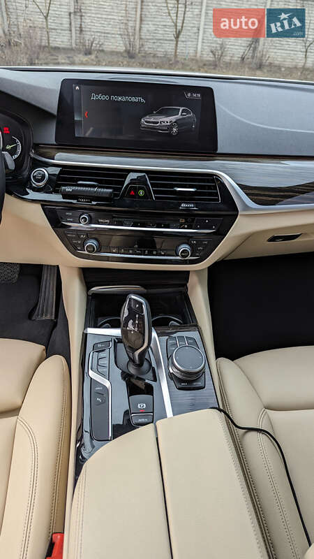 Седан BMW 5 Series 2019 в Киеве