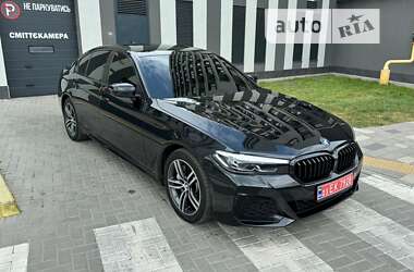 Седан BMW 5 Series 2021 в Львове