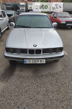 Седан BMW 5 Series 1990 в Чернигове