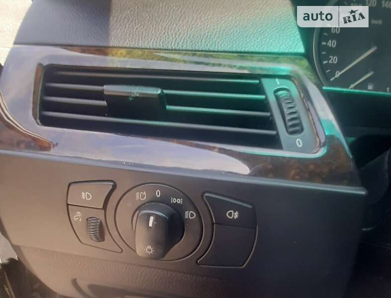 Седан BMW 5 Series 2004 в Киеве фото 13 Седан BMW 5 Series 2004 в Киеве