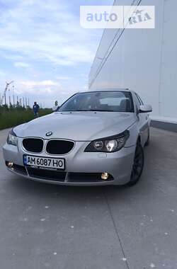 Седан BMW 5 Series 2003 в Коростене