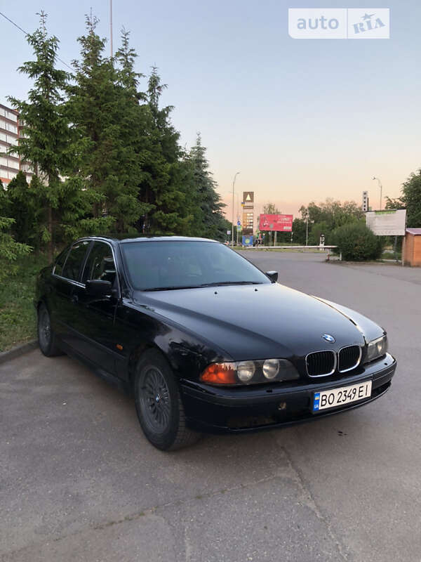 Седан BMW 5 Series 1997 в Тернополе