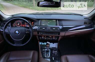 Седан BMW 5 Series 2014 в Миколаєві
