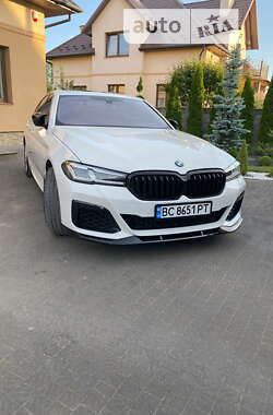 Седан BMW 5 Series 2020 в Самборе