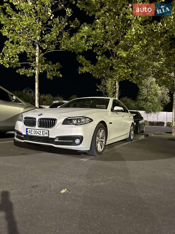 BMW 5 Series 2016 BMW 5 Series 2016