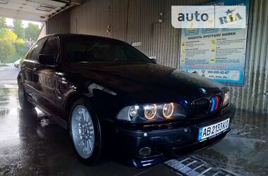 Седан BMW 5 Series 2002 в 