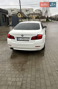 Седан BMW 5 Series 2011 в 