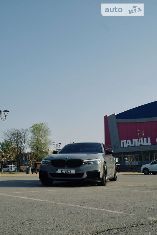 Седан BMW 5 Series 2017 в Запорожье фото 28 Седан BMW 5 Series 2017 в Запорожье