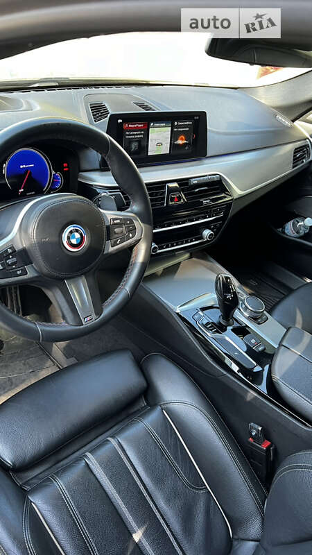 Седан BMW 5 Series 2017 в Запорожье фото 33 Седан BMW 5 Series 2017 в Запорожье