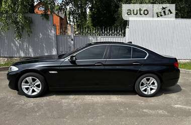 Седан BMW 5 Series 2013 в Бобровиці