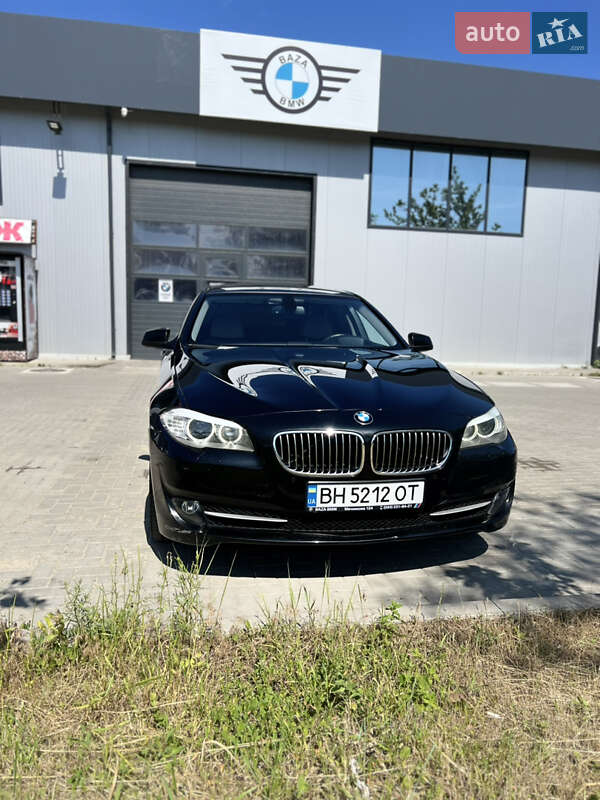 BMW 5 Series 2012