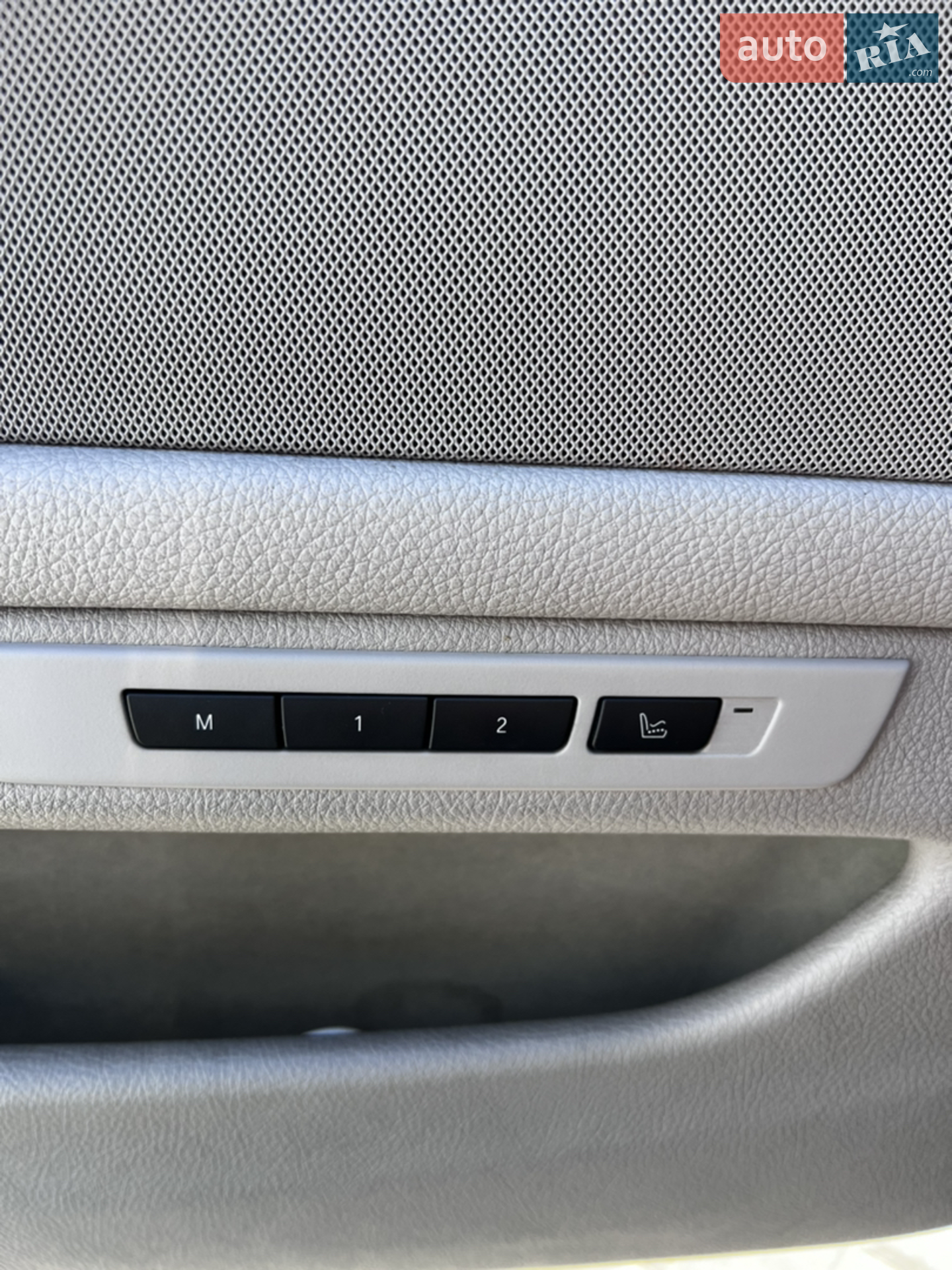 2012 BMW 5er - мініатюра 7
