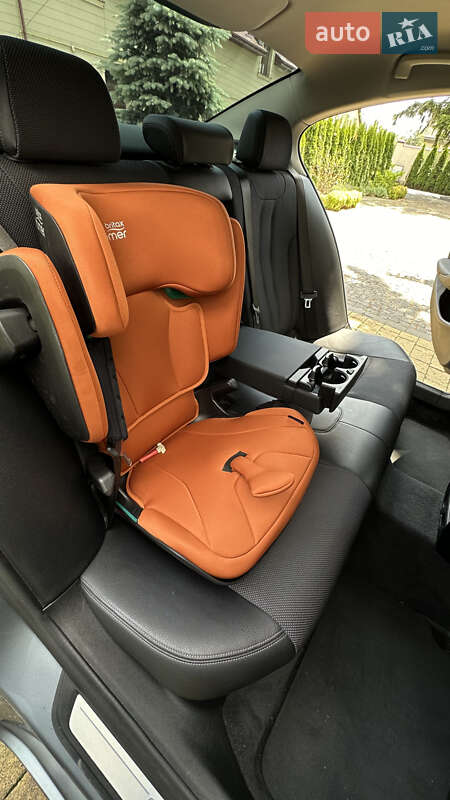 Седан BMW 5 Series 2018 в Львові фото 33 Седан BMW 5 Series 2018 в Львові