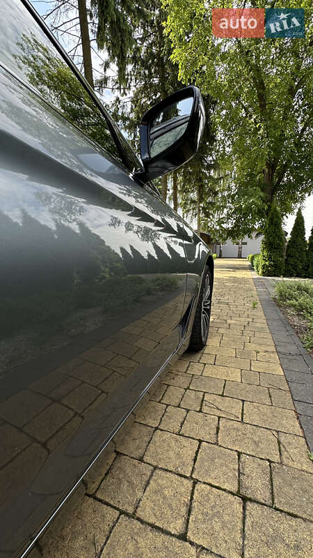 Седан BMW 5 Series 2018 в Львові фото 36 Седан BMW 5 Series 2018 в Львові