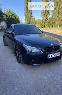 Седан BMW 5 Series 2004 в Вінниці