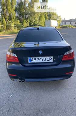 Седан BMW 5 Series 2004 в Вінниці