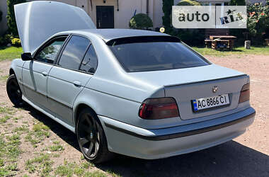 Седан BMW 5 Series 1996 в Нововолынске