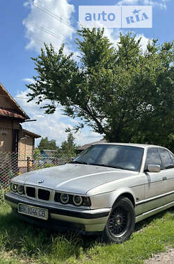 Седан BMW 5 Series 1995 в Заречном