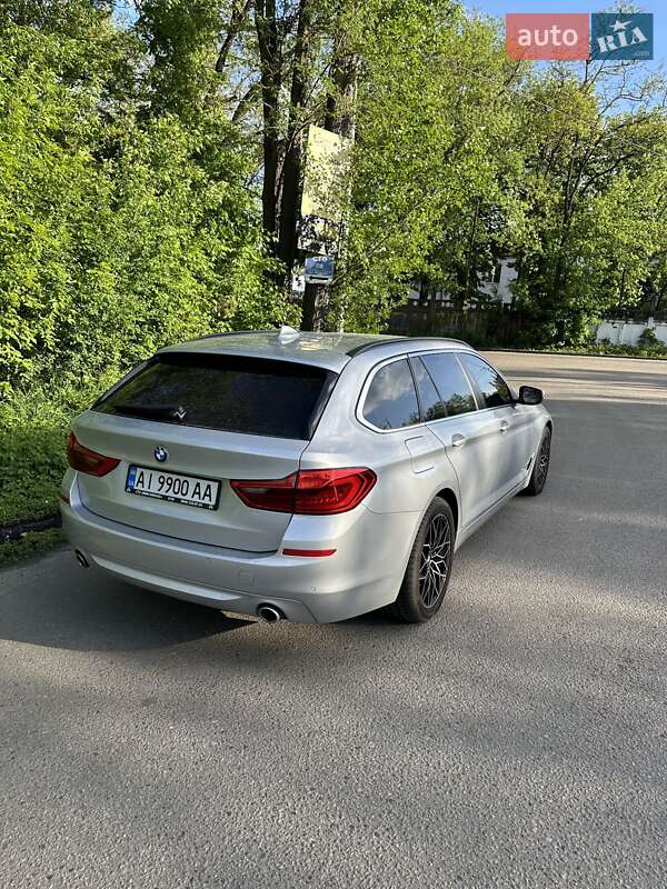 Универсал BMW 5 Series 2017 в Киеве