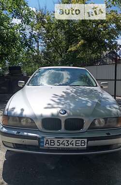 Седан BMW 5 Series 1999 в Виннице