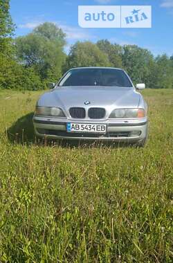 Седан BMW 5 Series 1999 в Виннице