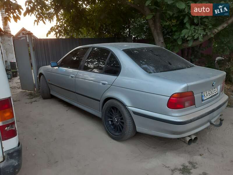 Седан BMW 5 Series 1996 в Броварах