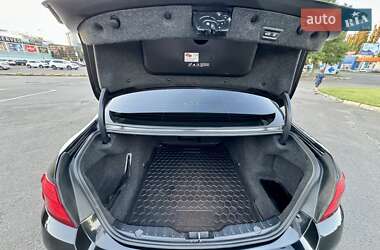 Седан BMW 5 Series 2013 в 