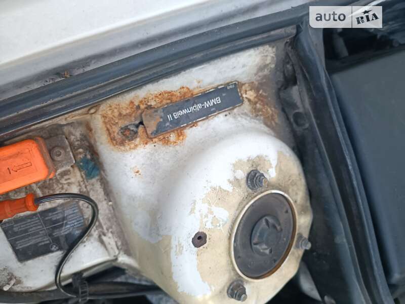 Седан BMW 5 Series 1993 в Киеве фото 10 Седан BMW 5 Series 1993 в Киеве