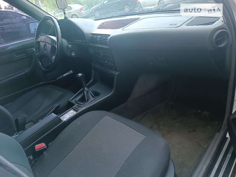 Седан BMW 5 Series 1993 в Киеве фото 2 Седан BMW 5 Series 1993 в Киеве