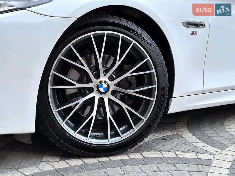 Седан BMW 5 Series 2014 в Києві
