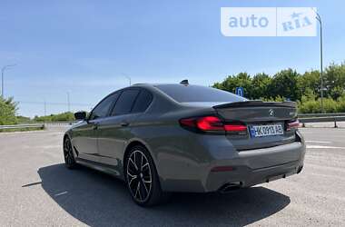 Седан BMW 5 Series 2022 в Дубно