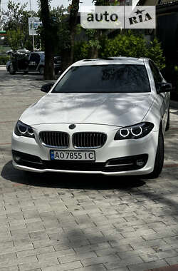 Седан BMW 5 Series 2016 в Ужгороде