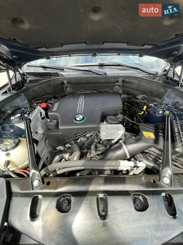 Седан BMW 5 Series 2017 в Киеве