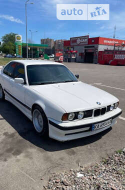 Седан BMW 5 Series 1994 в Борисполе