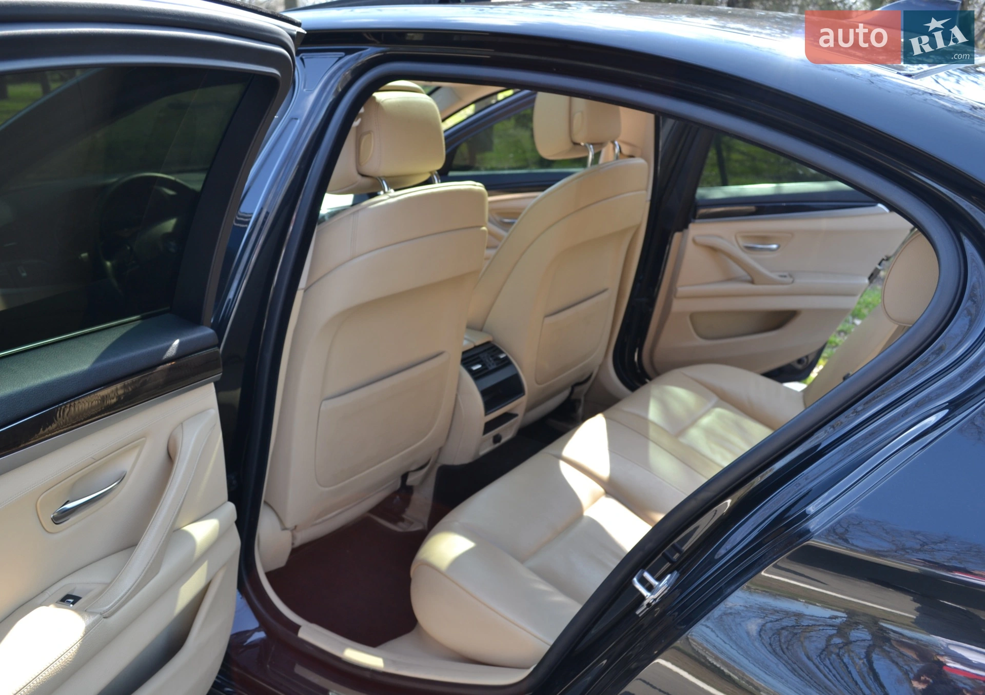 2012 BMW 5er - мініатюра 21