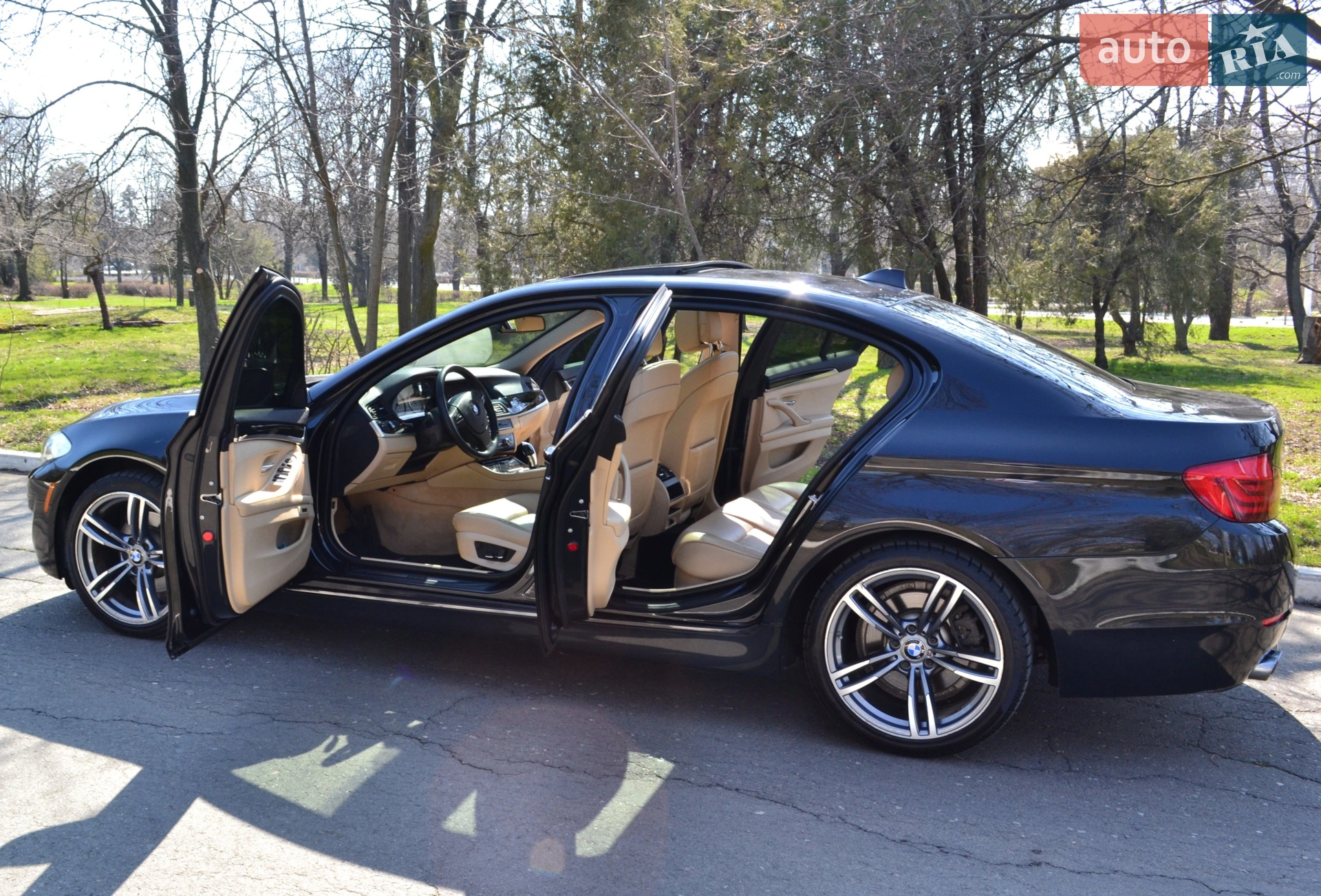 2012 BMW 5er - мініатюра 3