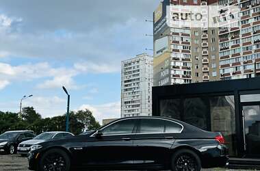 Седан BMW 5 Series 2014 в Полтаві