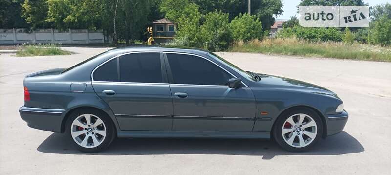 Седан BMW 5 Series 1999 в Виннице