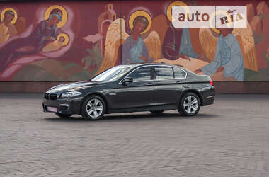 Седан BMW 5 Series 2013 в Кам'янському