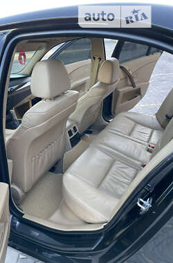 Седан BMW 5 Series 2006 в Теофиполе