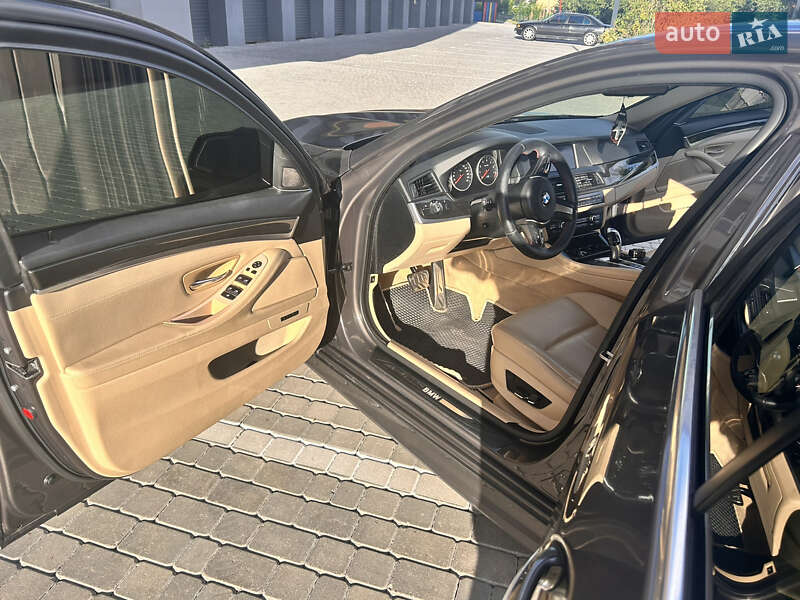 Седан BMW 5 Series 2010 в Вінниці