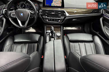 Седан BMW 5 Series 2018 в 