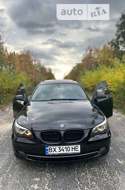 Седан BMW 5 Series 2009 в Роздільній